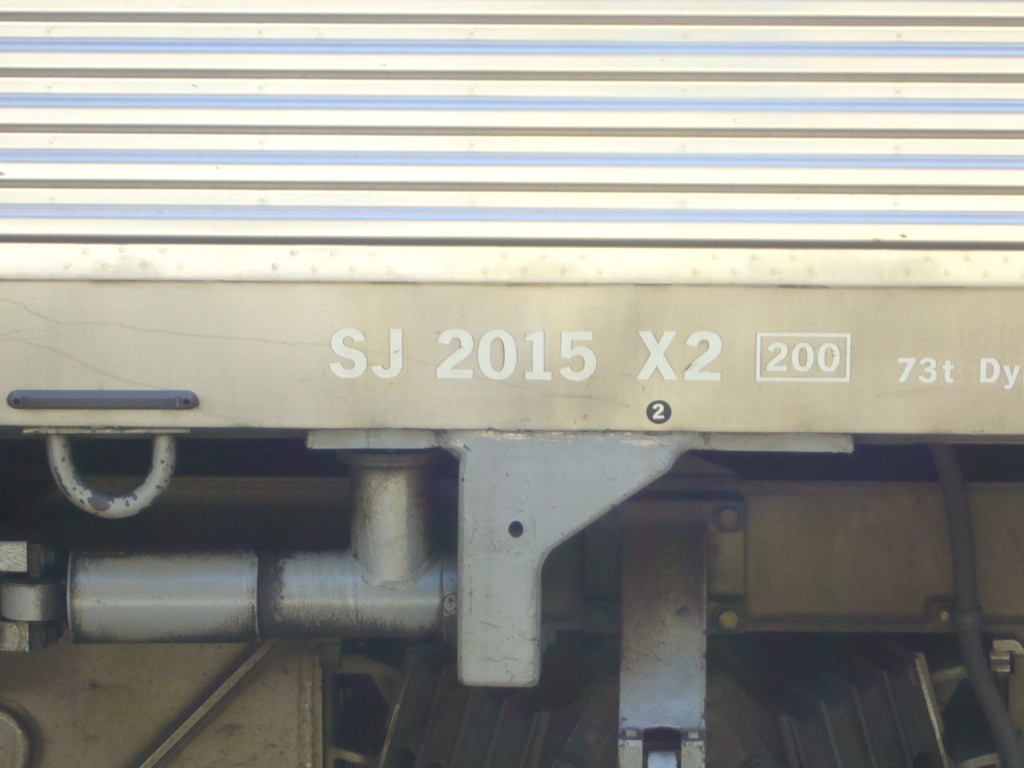 SJ X2 2015 i Stockholm den 12.-07.-2011, Photo Tommy Rolf Nielsen Martens ©
