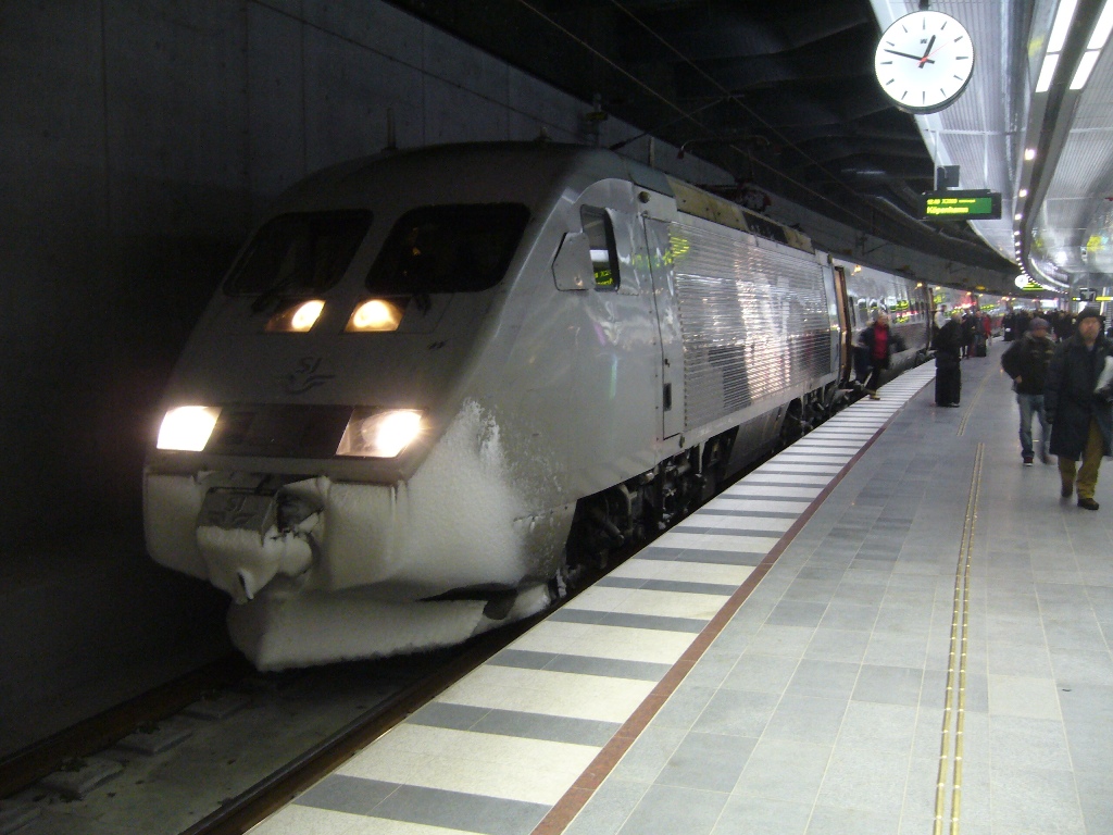 SJ X2K 2040 i Malmö den 12.-02.-2010