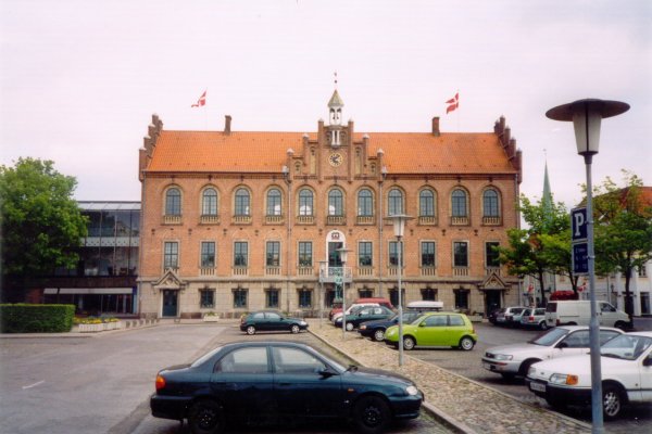 Nyborg Rdhus den 14. maj 2004